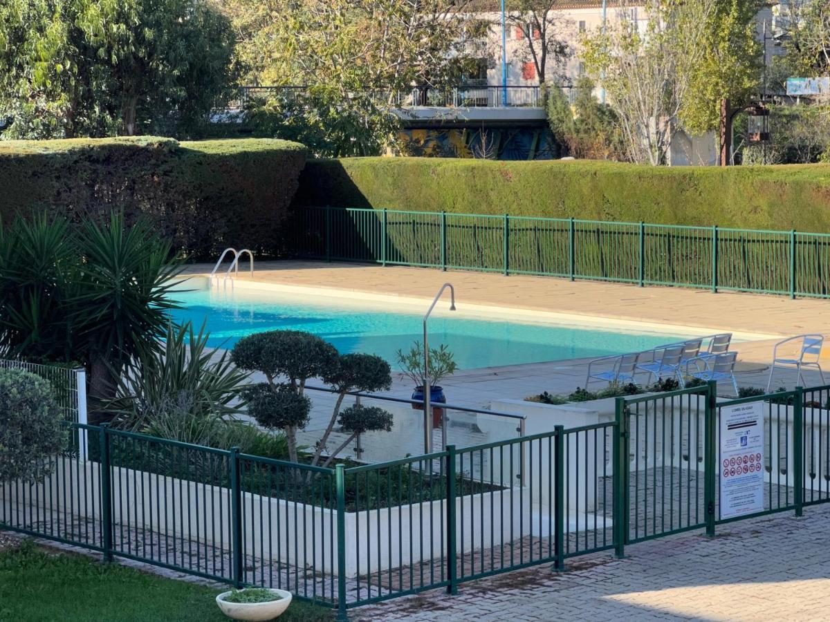 T2 Avec Veranda Et Piscine A Mandelieu La Napoule Extérieur photo